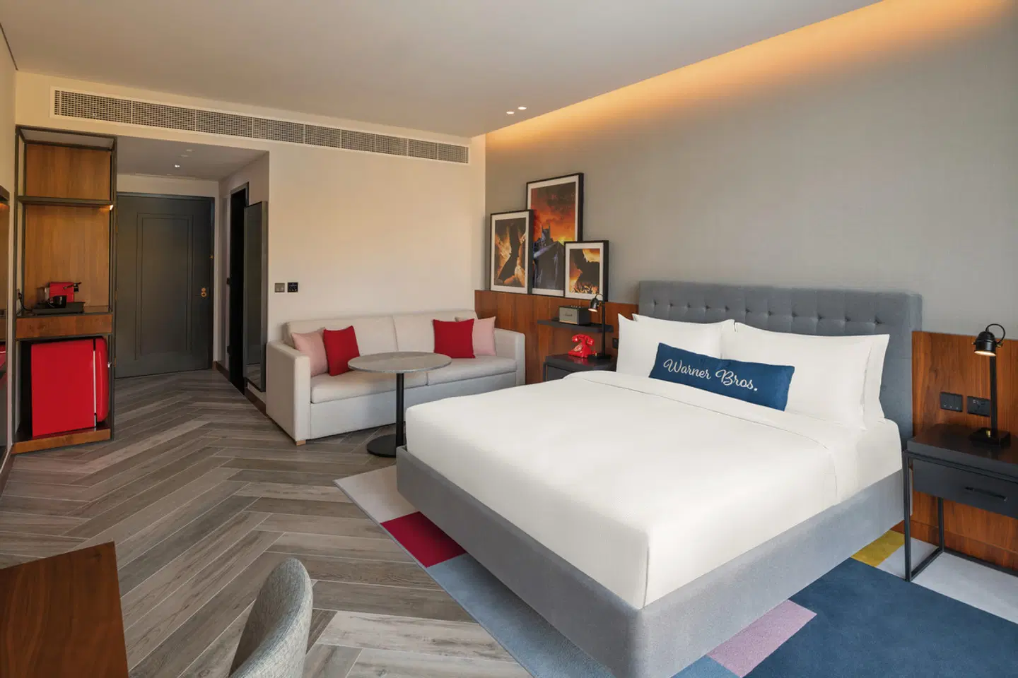 THE WB ABU DHABI, CURIO COLLECTION BY HILTON ROOM_EXAMPLE