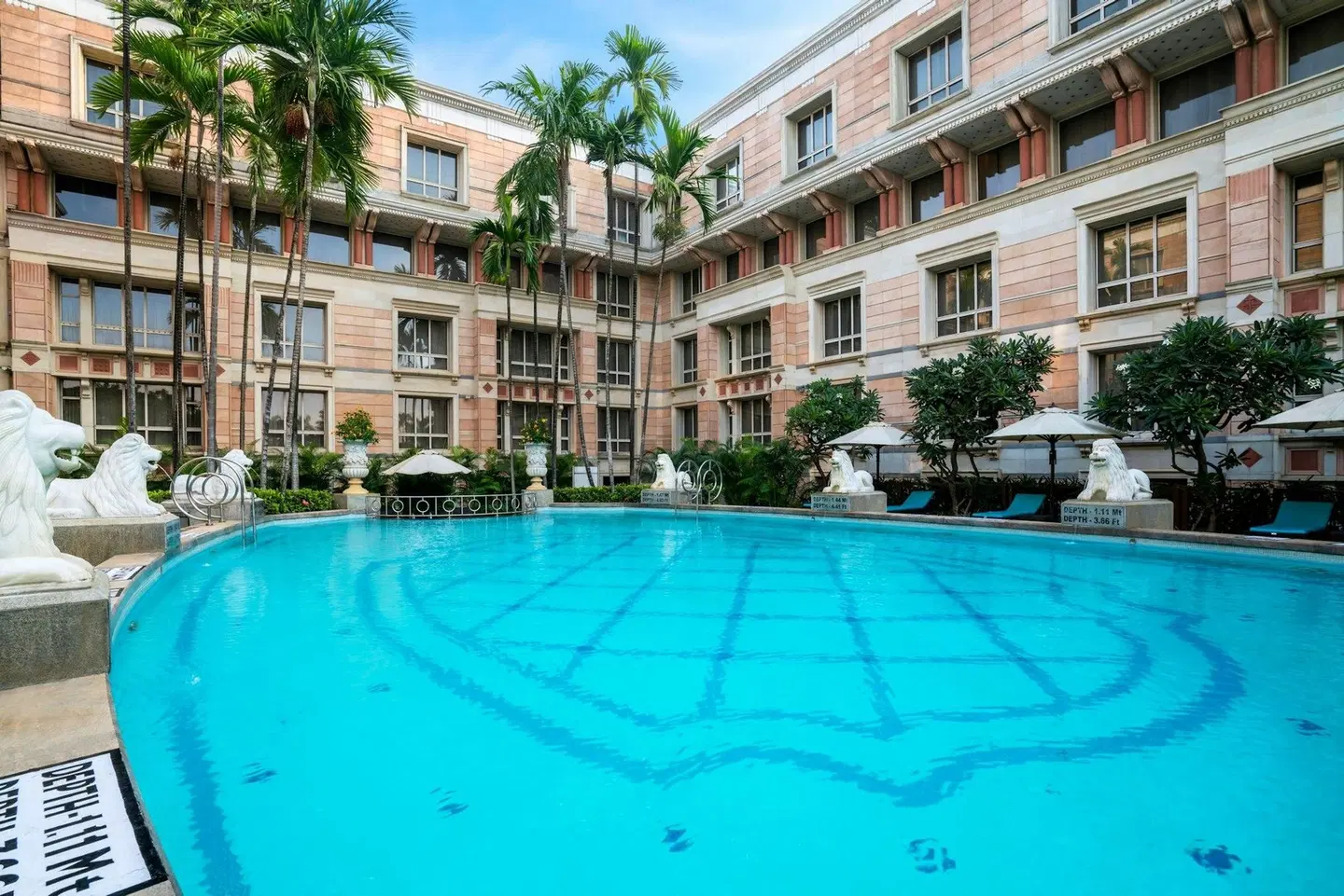 ITC Maratha Mumbai, A Luxury Collection Hotel OUTDOOR_POOL