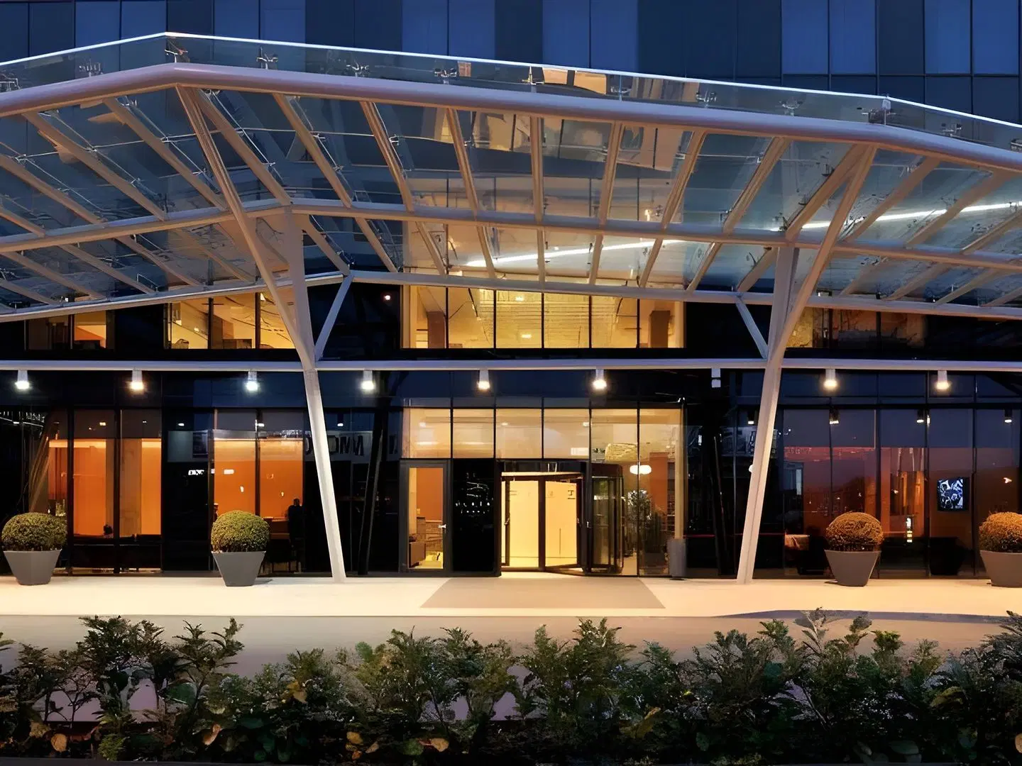 Radisson Blu Plaza Hotel, Ljubljana EXTERIOR
