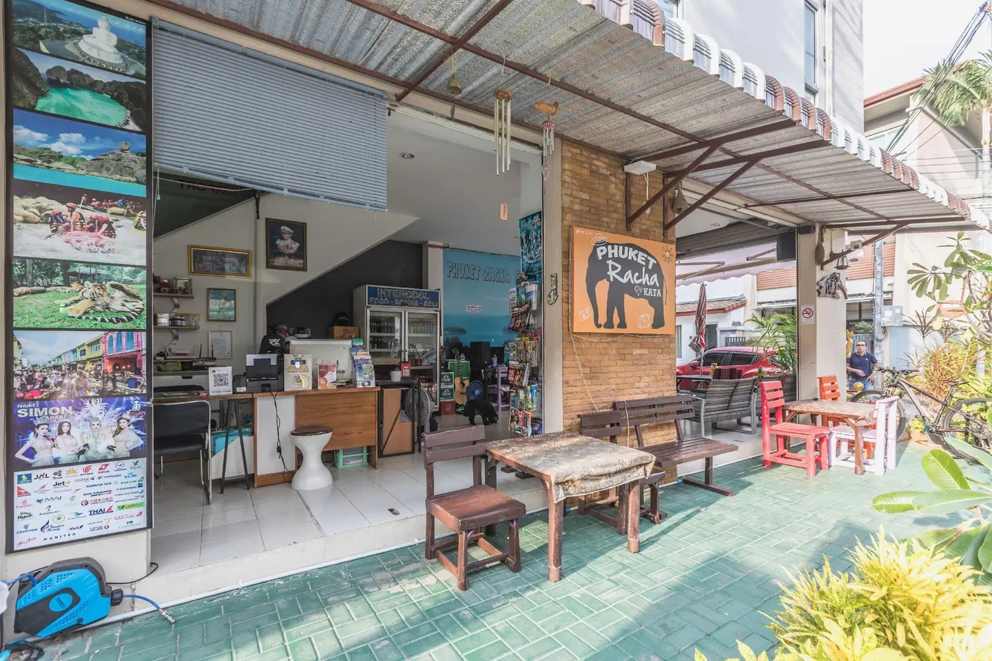 Phuket Racha Guesthouse Hallenbad