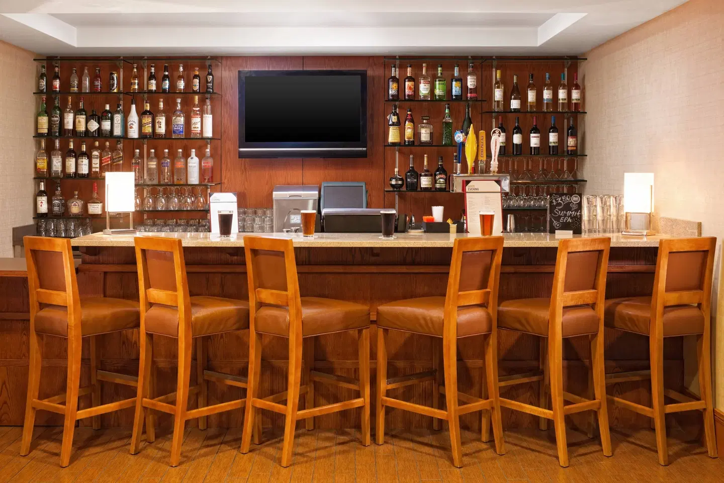 Four Points by Sheraton Minneapolis Airport Bar