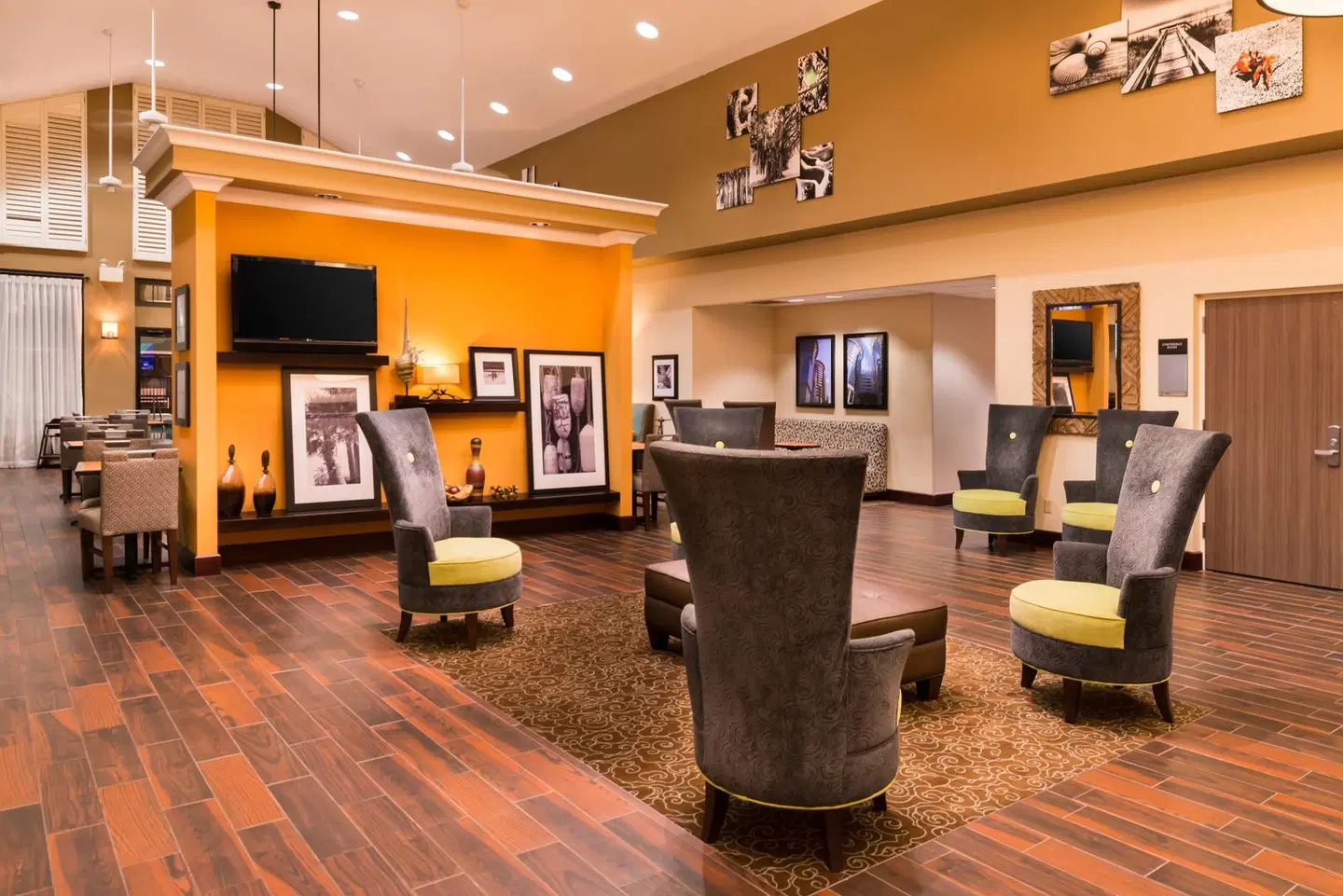 Hampton Inn & Suites Orlando/East UCF Area LOUNGE_LOBBY