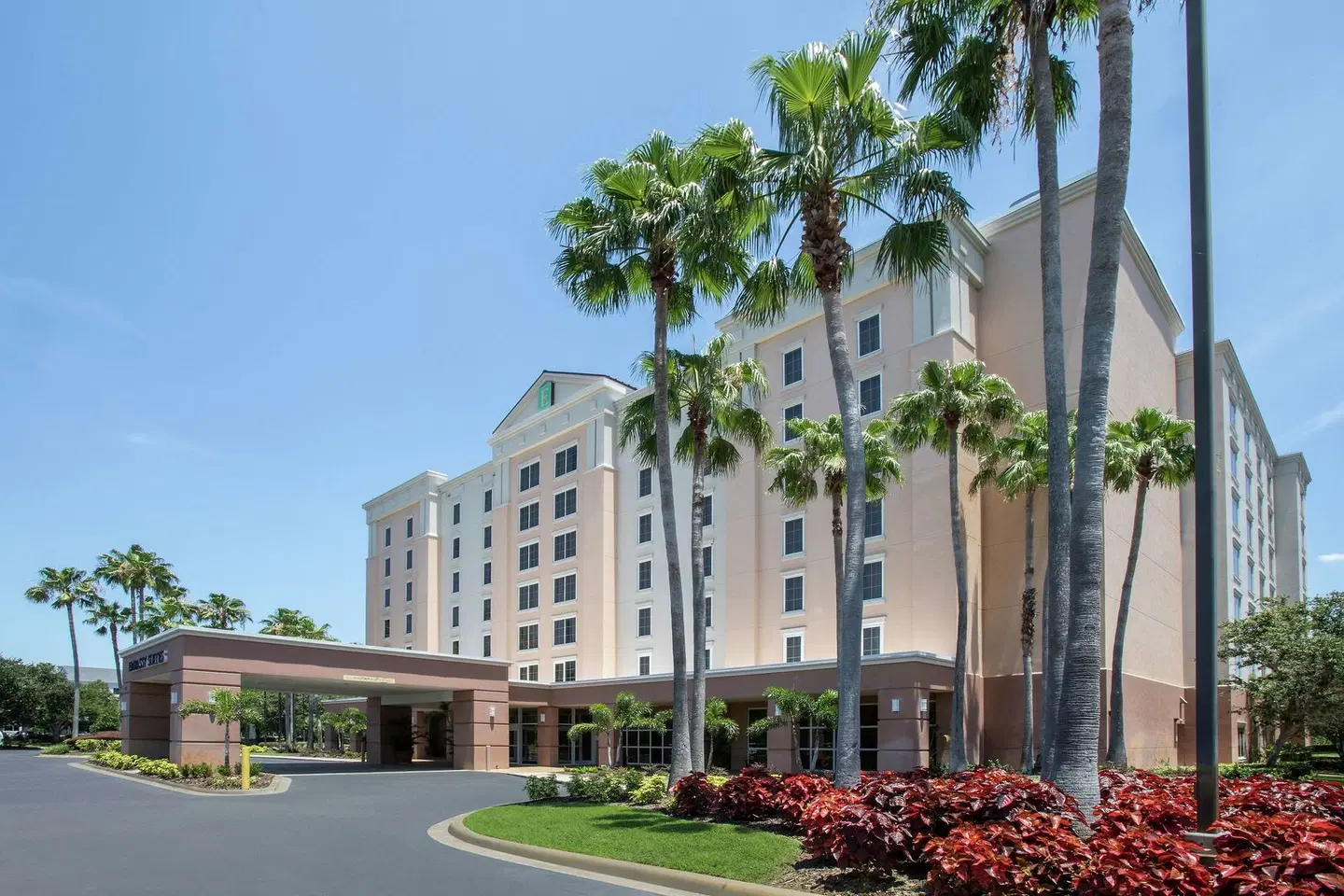 Embassy Suites by Hilton Orlando Airport EXTERIOR
