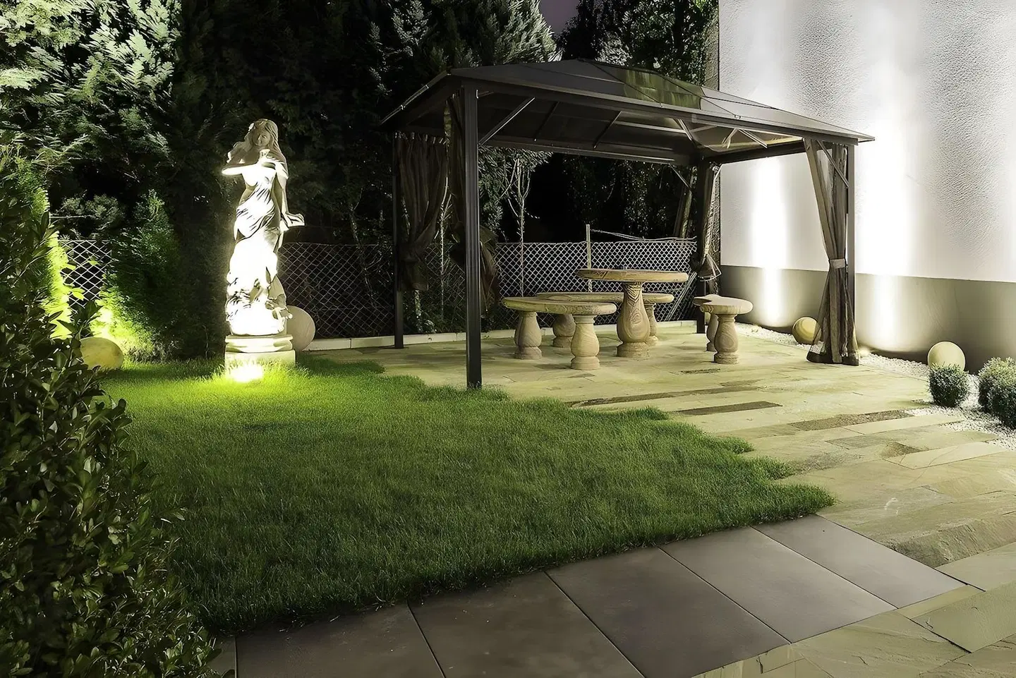 Naam Hotel & Apartment Frankfurt City-Messe Airport Terrasse