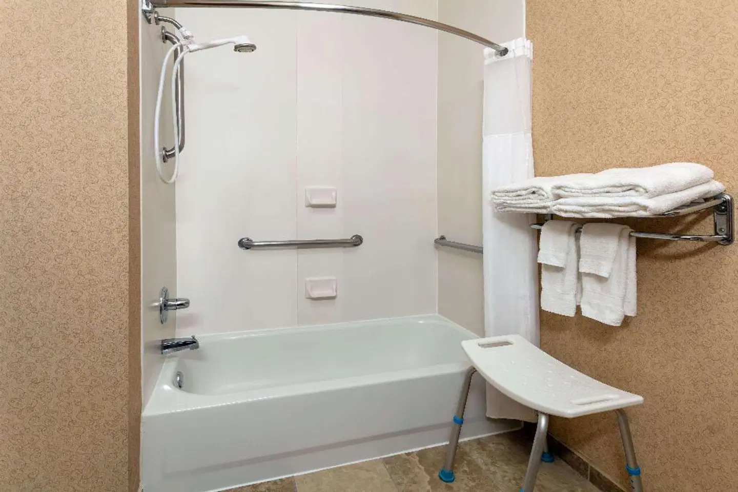 Baymont by Wyndham Oklahoma City/Quail Springs Badezimmer