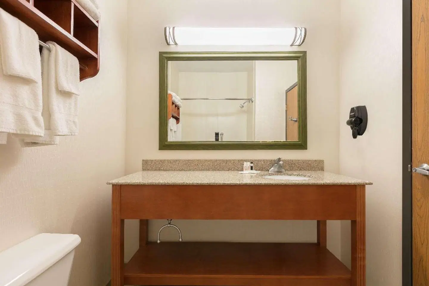 Baymont by Wyndham Oklahoma City/Quail Springs ROOM_EXAMPLE