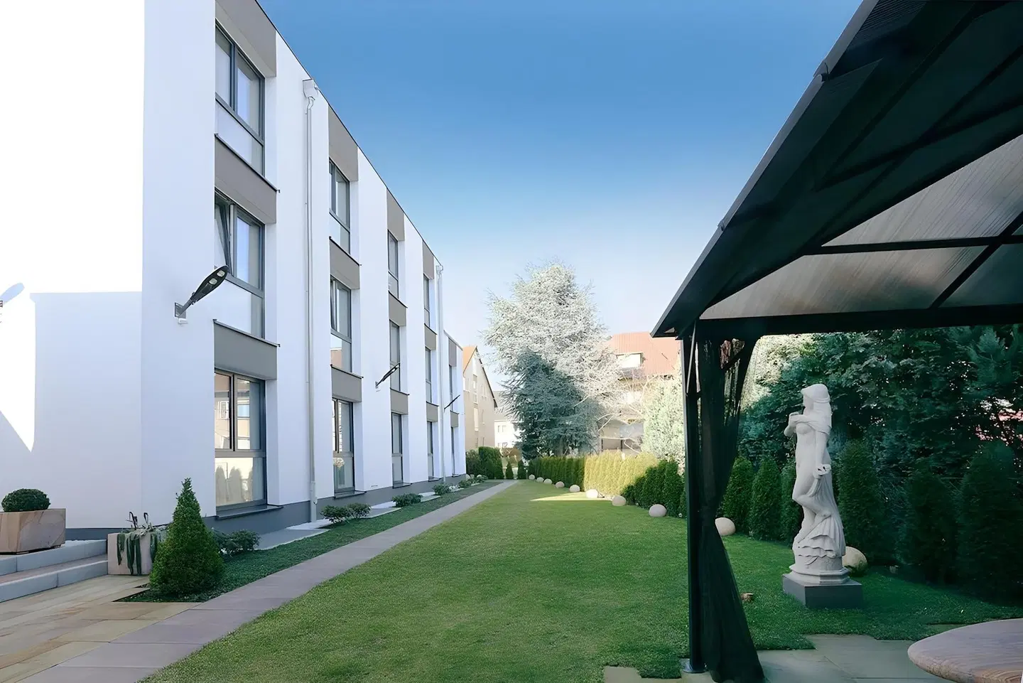Naam Hotel & Apartment Frankfurt City-Messe Airport EXTERIOR