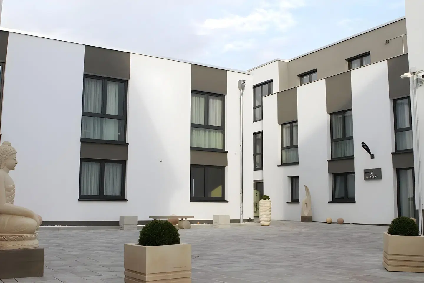 Naam Hotel & Apartment Frankfurt City-Messe Airport EXTERIOR