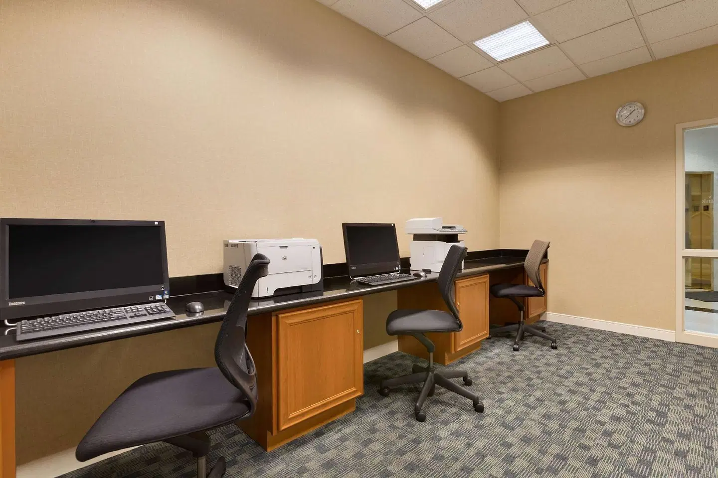 Embassy Suites by Hilton Newark Wilmington South ROOM_EXAMPLE