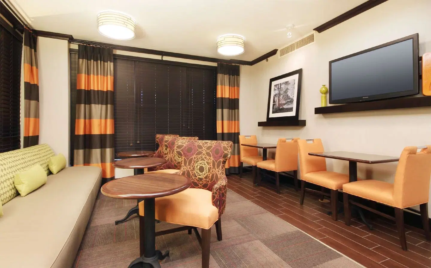 Hampton Inn Overland Park ROOM_EXAMPLE