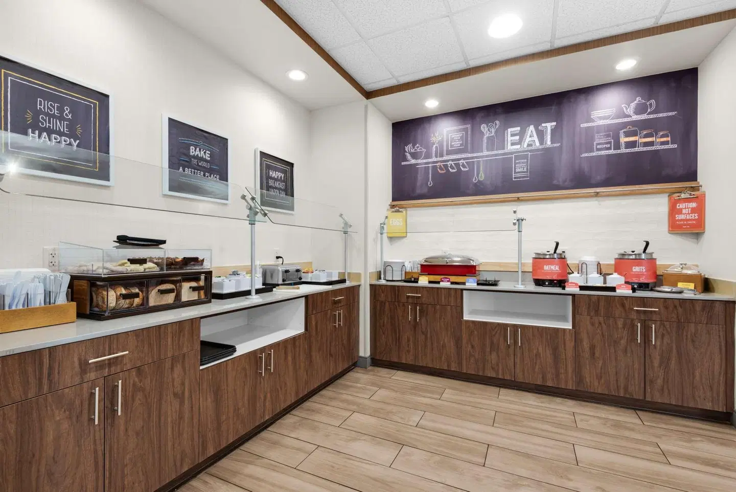 Hampton Inn & Suites Pensacola I-10 N at University Town Plaza Restaurant