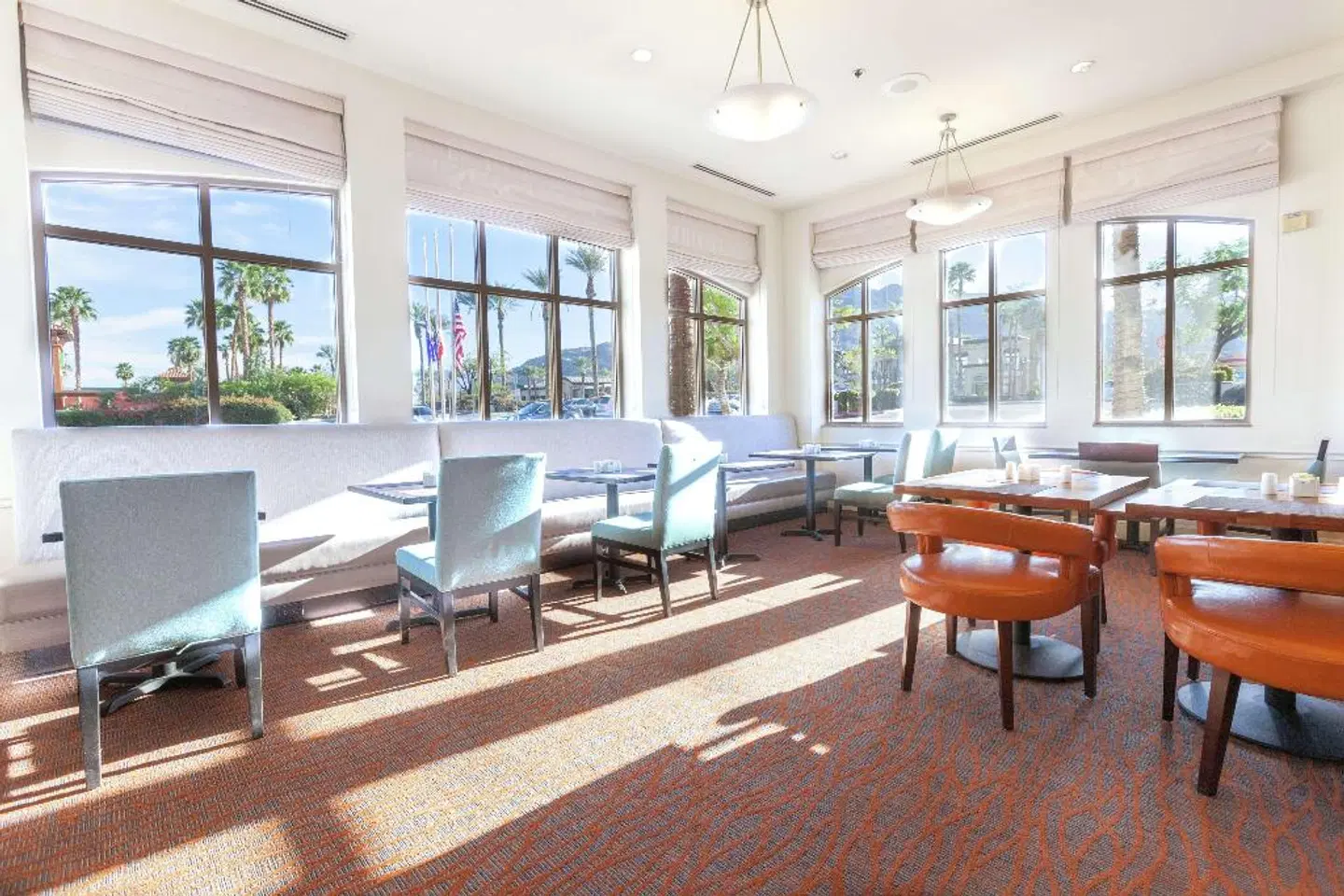 Hilton Garden Inn Palm Springs/Rancho Mirage LOUNGE_LOBBY