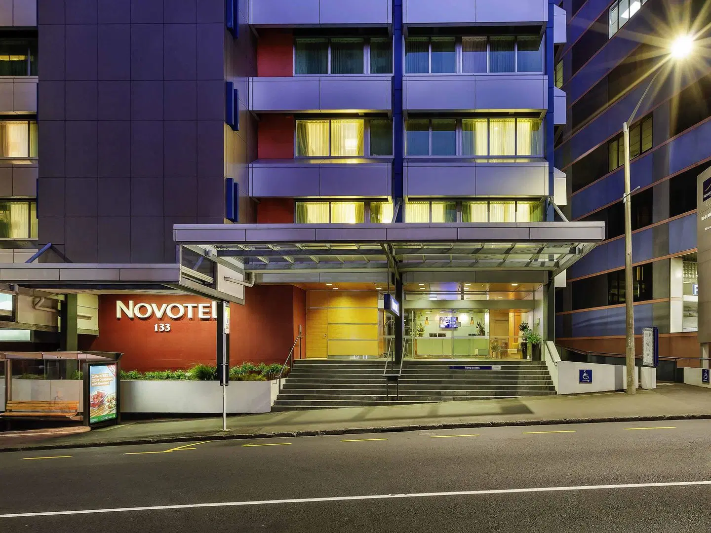 Novotel Wellington Hotel EXTERIOR