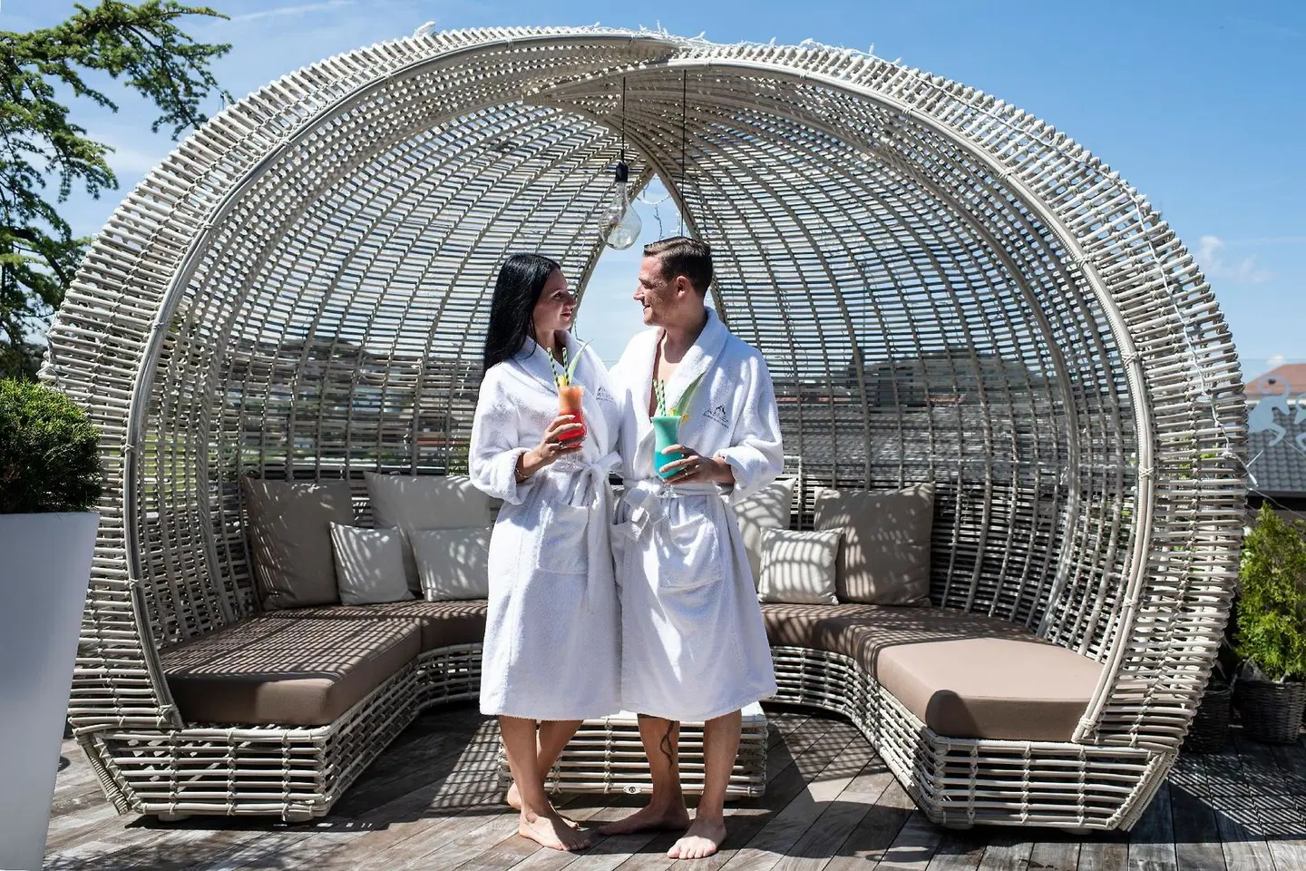 Abinea Dolomiti Romantic Spa Hotel PEOPLE