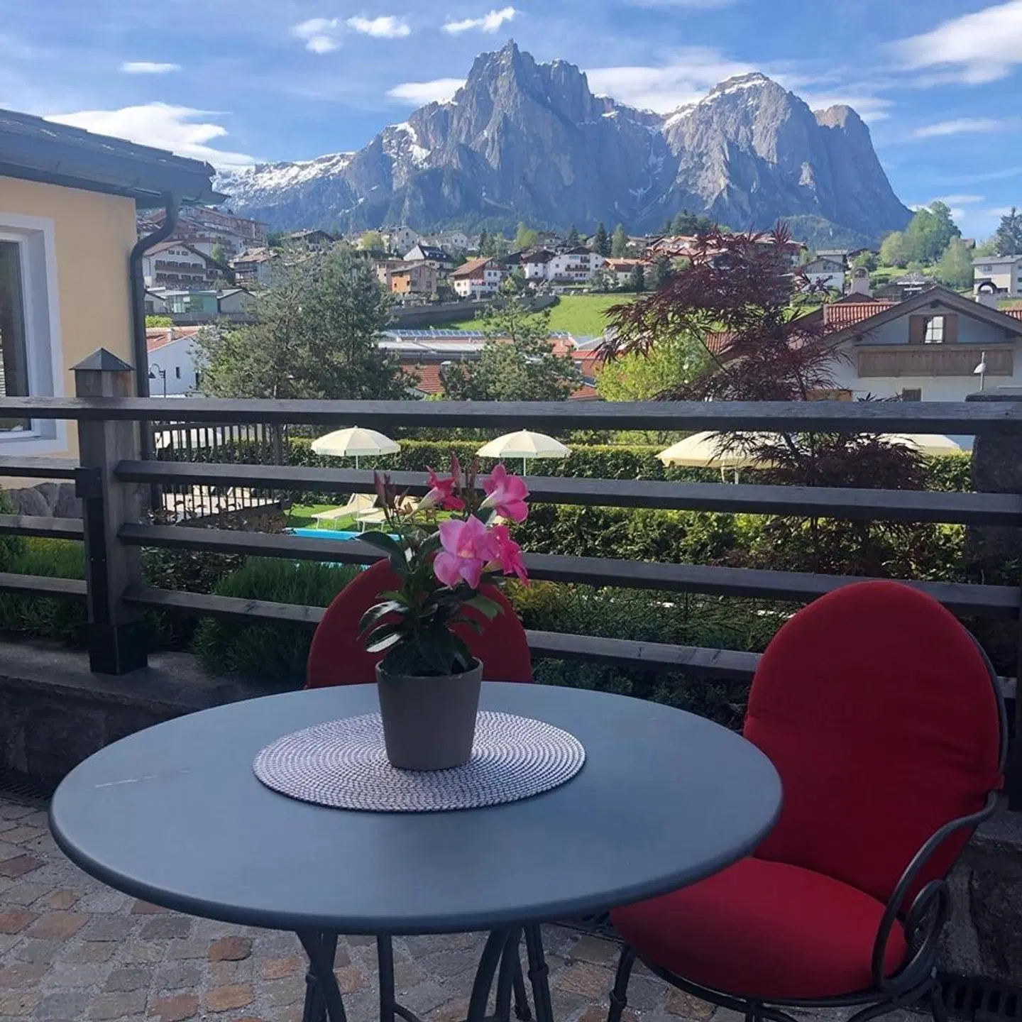 Hotel Villa Kastelruth Terrasse
