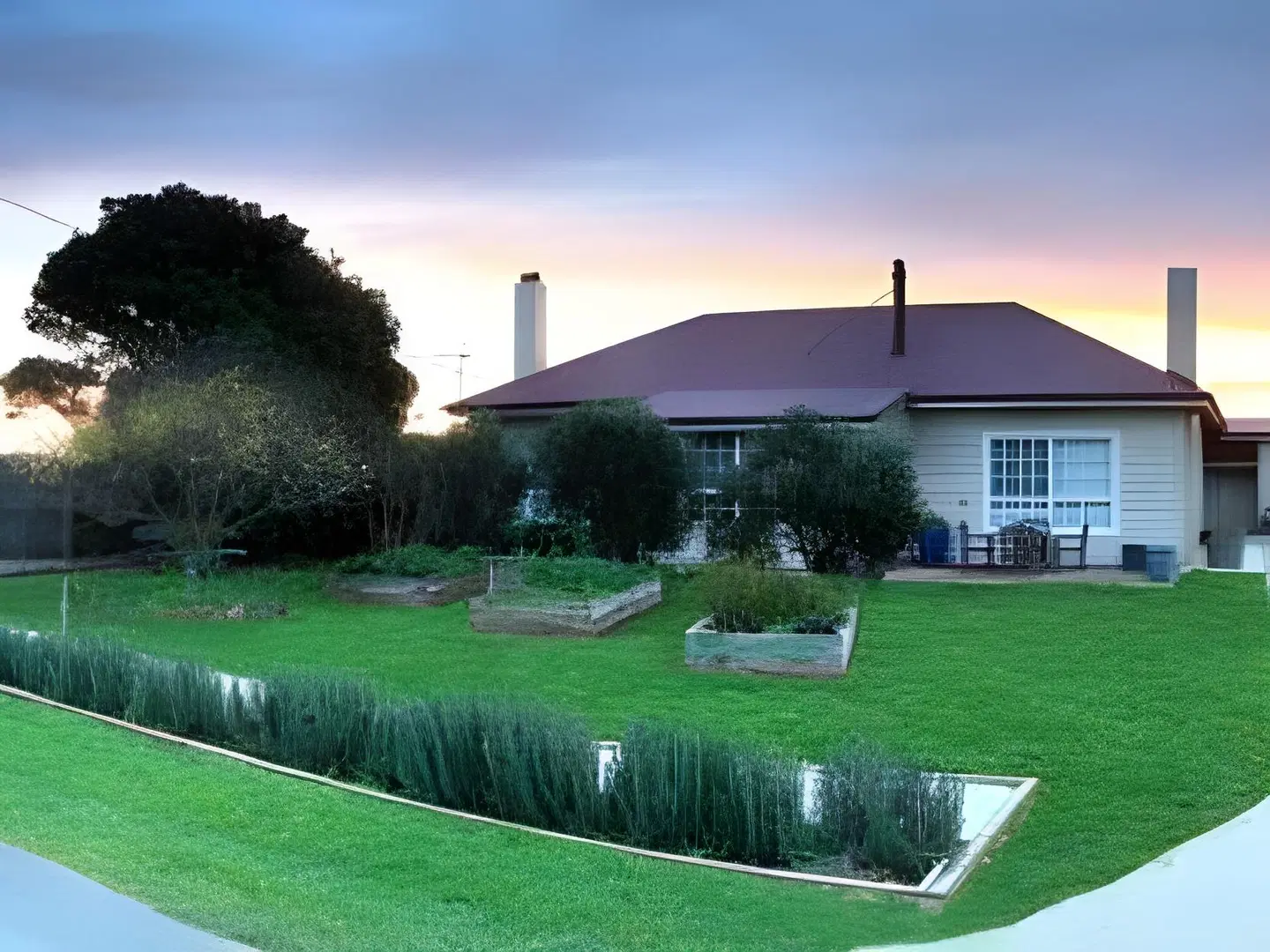 Cable Station Restaurant & Accommodation Garten
