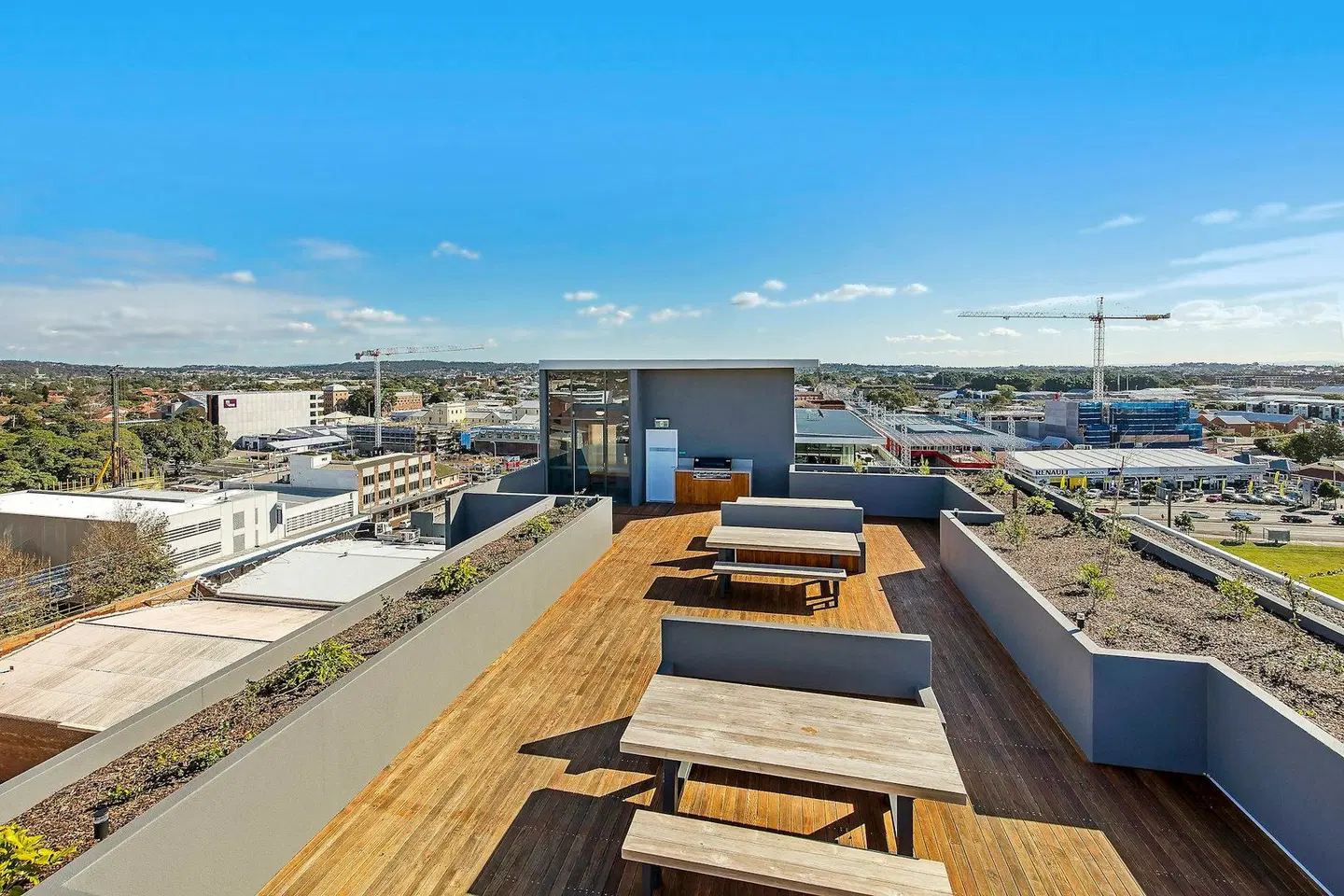 Astra Apartments Newcastle West Terrasse