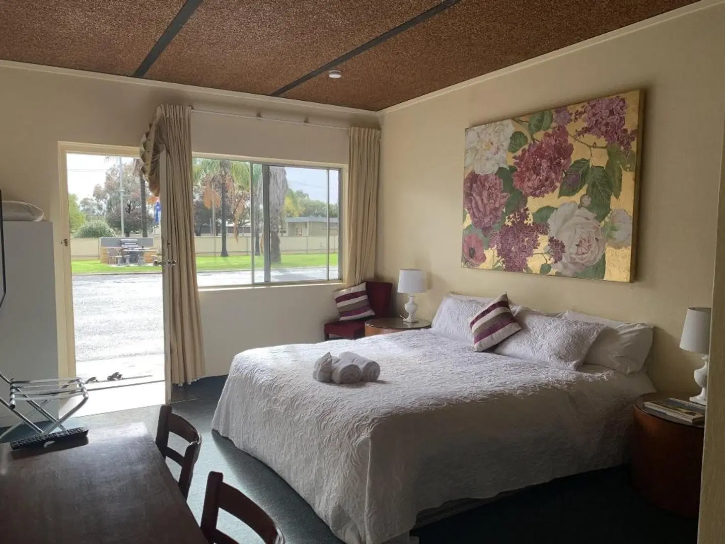 Temora Motel ROOM_EXAMPLE