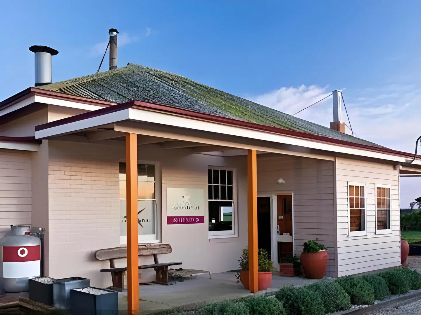 Cable Station Restaurant & Accommodation EXTERIOR