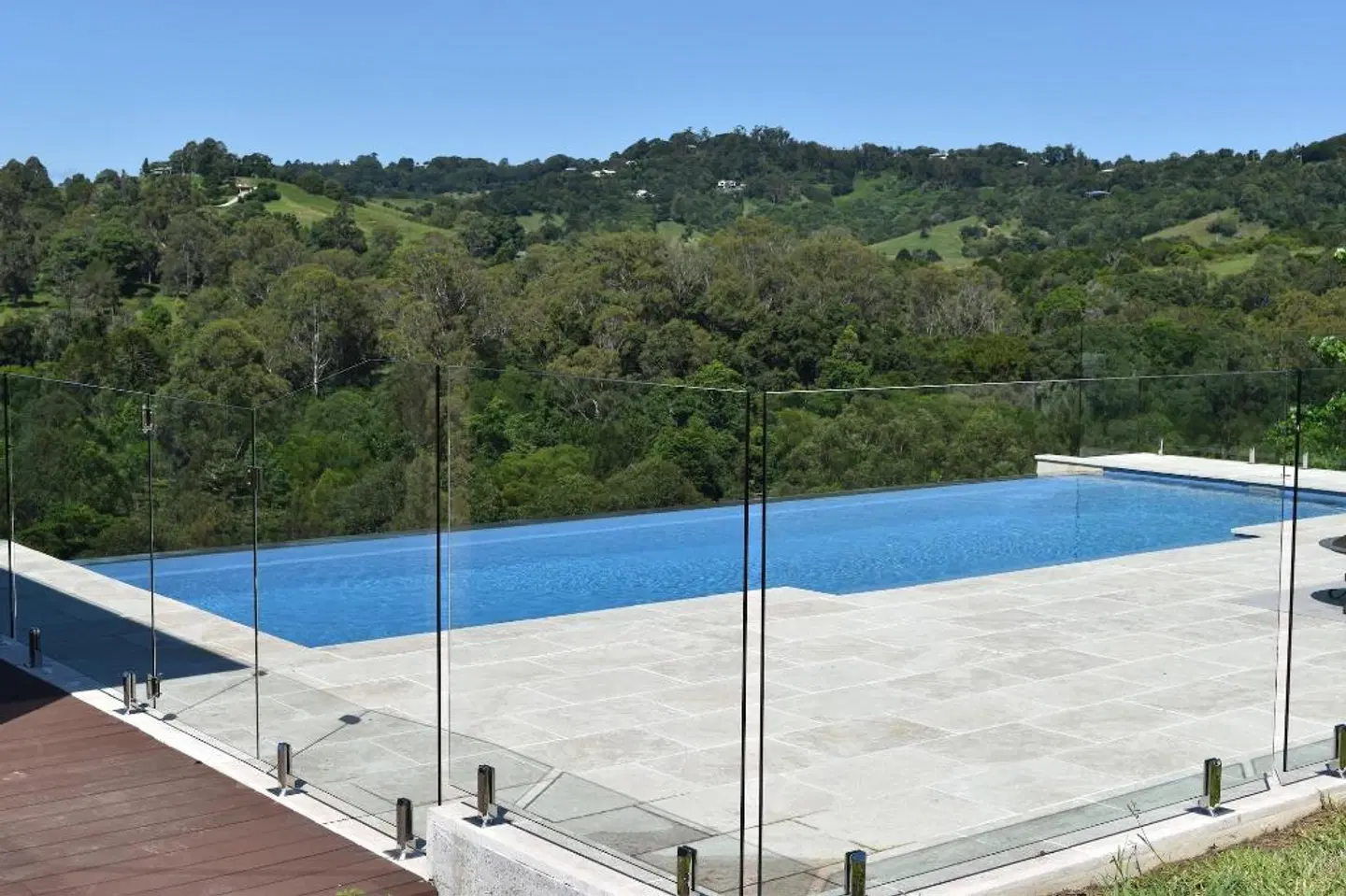 Mapleton Springs OUTDOOR_POOL