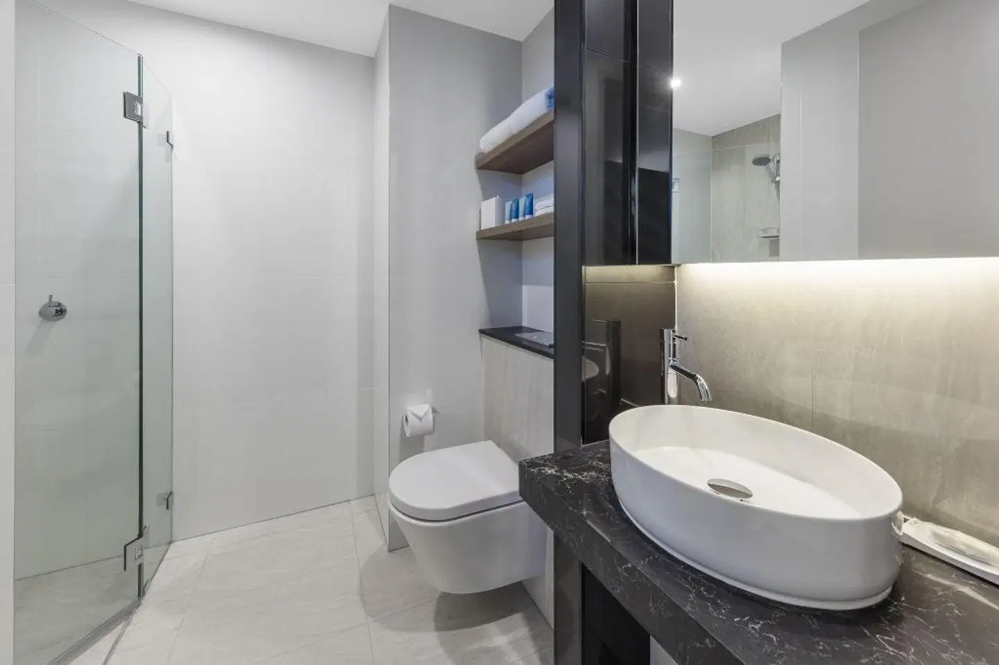 Meriton Suites Sussex Street Badezimmer