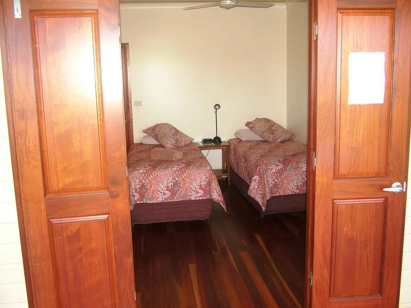 The Summit Bed & Breakfast ROOM_EXAMPLE