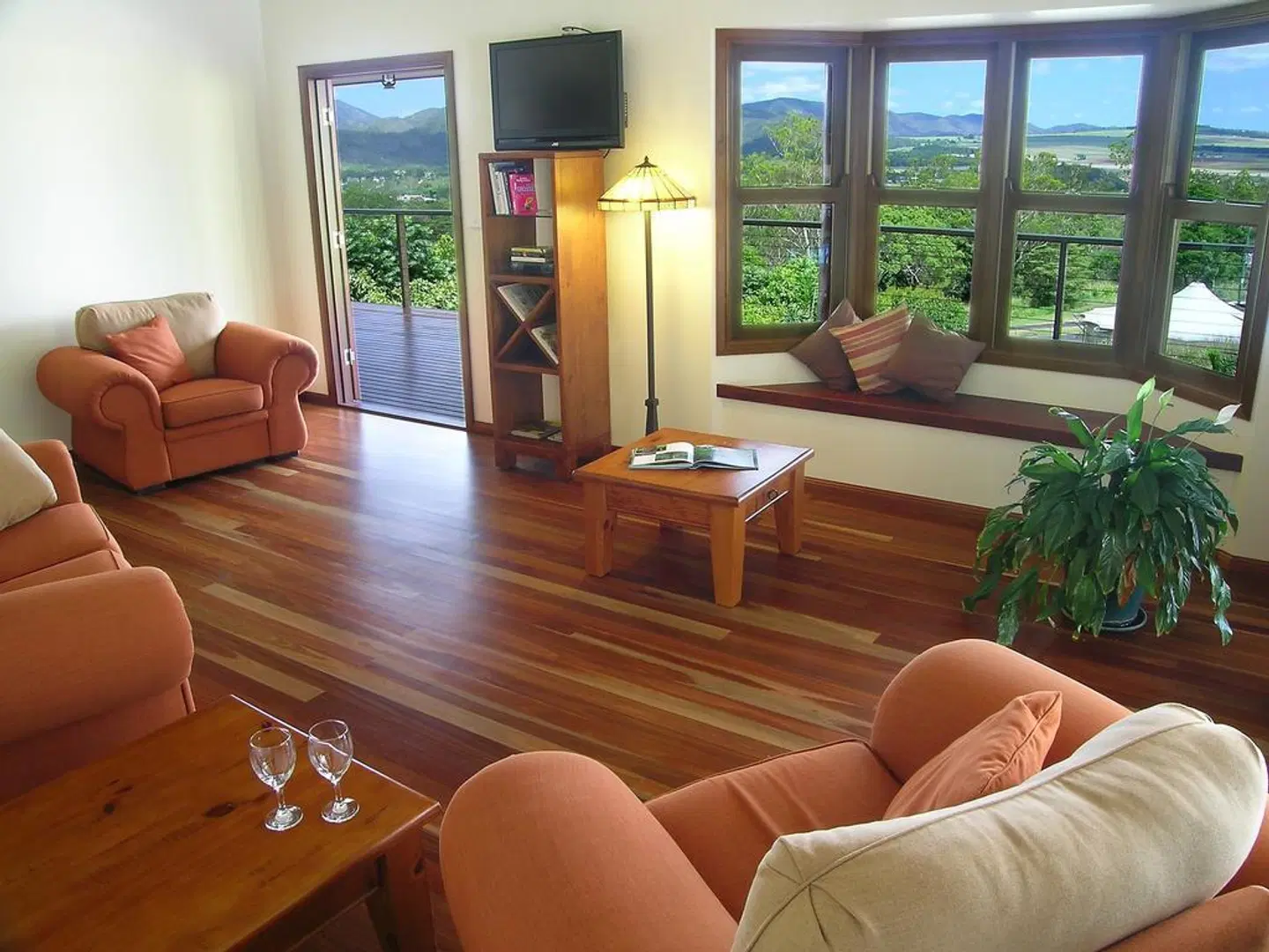 The Summit Bed & Breakfast ROOM_EXAMPLE
