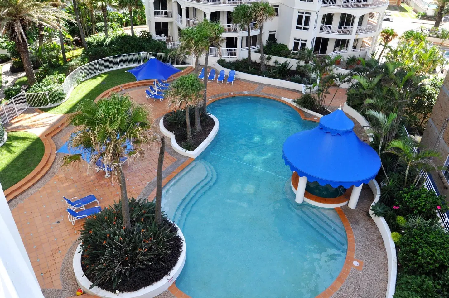 Moroccan Resort - Surfers Paradise OUTDOOR_POOL
