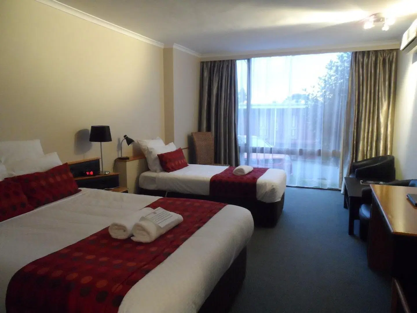 Commodore Regent ROOM_EXAMPLE