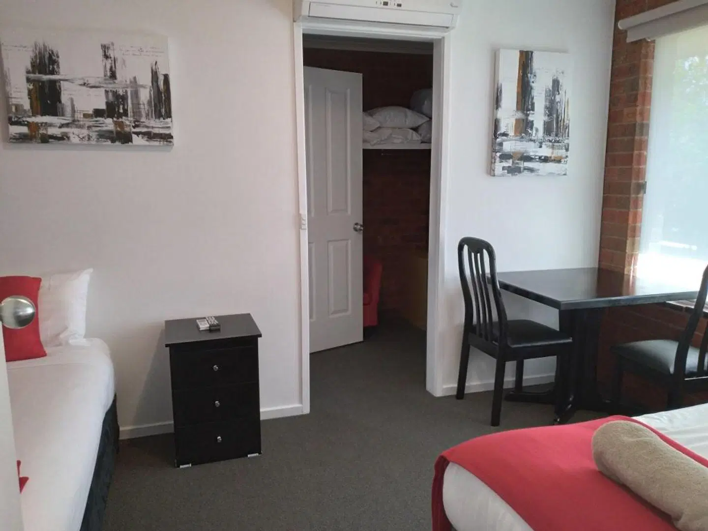 Pevensey Motor Lodge ROOM_EXAMPLE