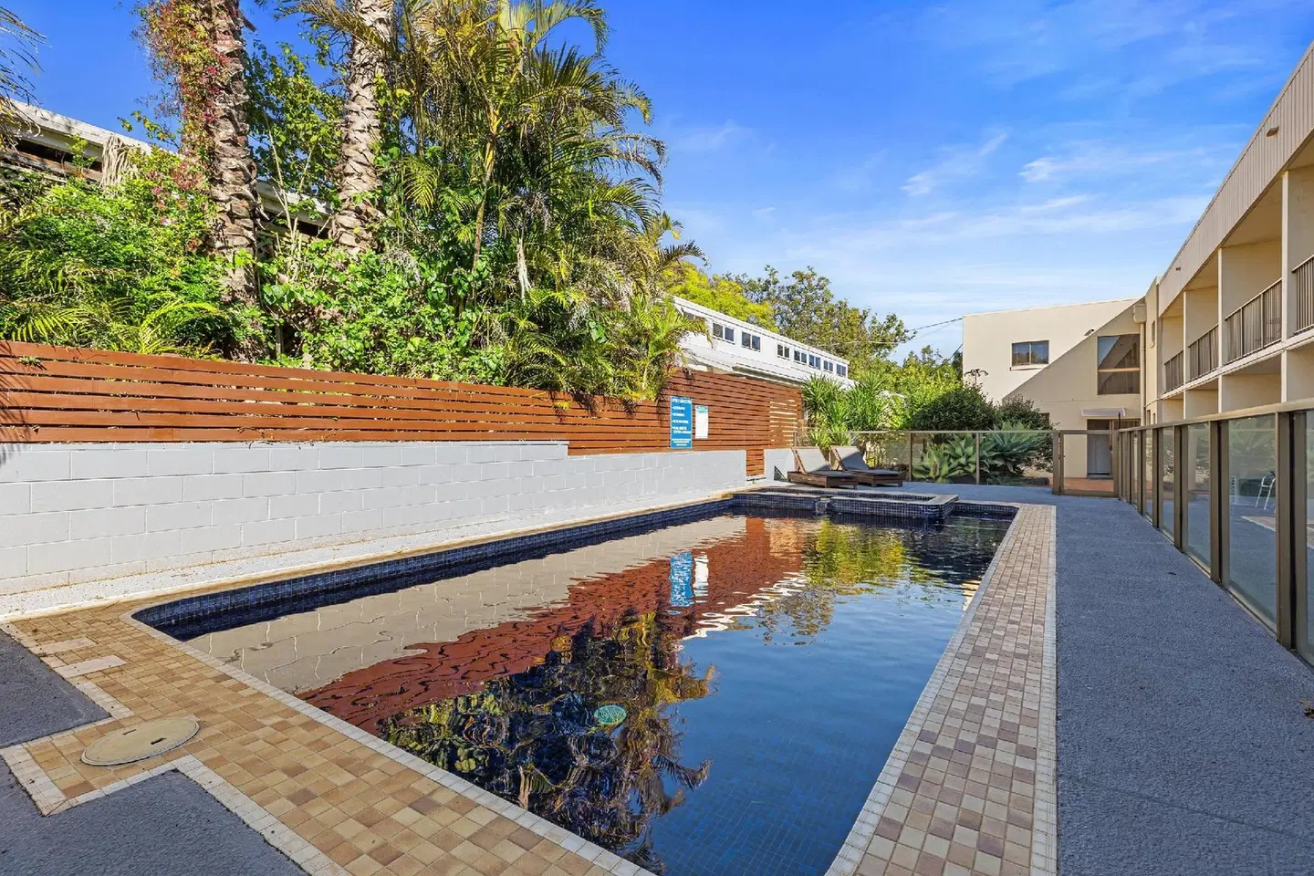 Comfort Inn Grammar View OUTDOOR_POOL