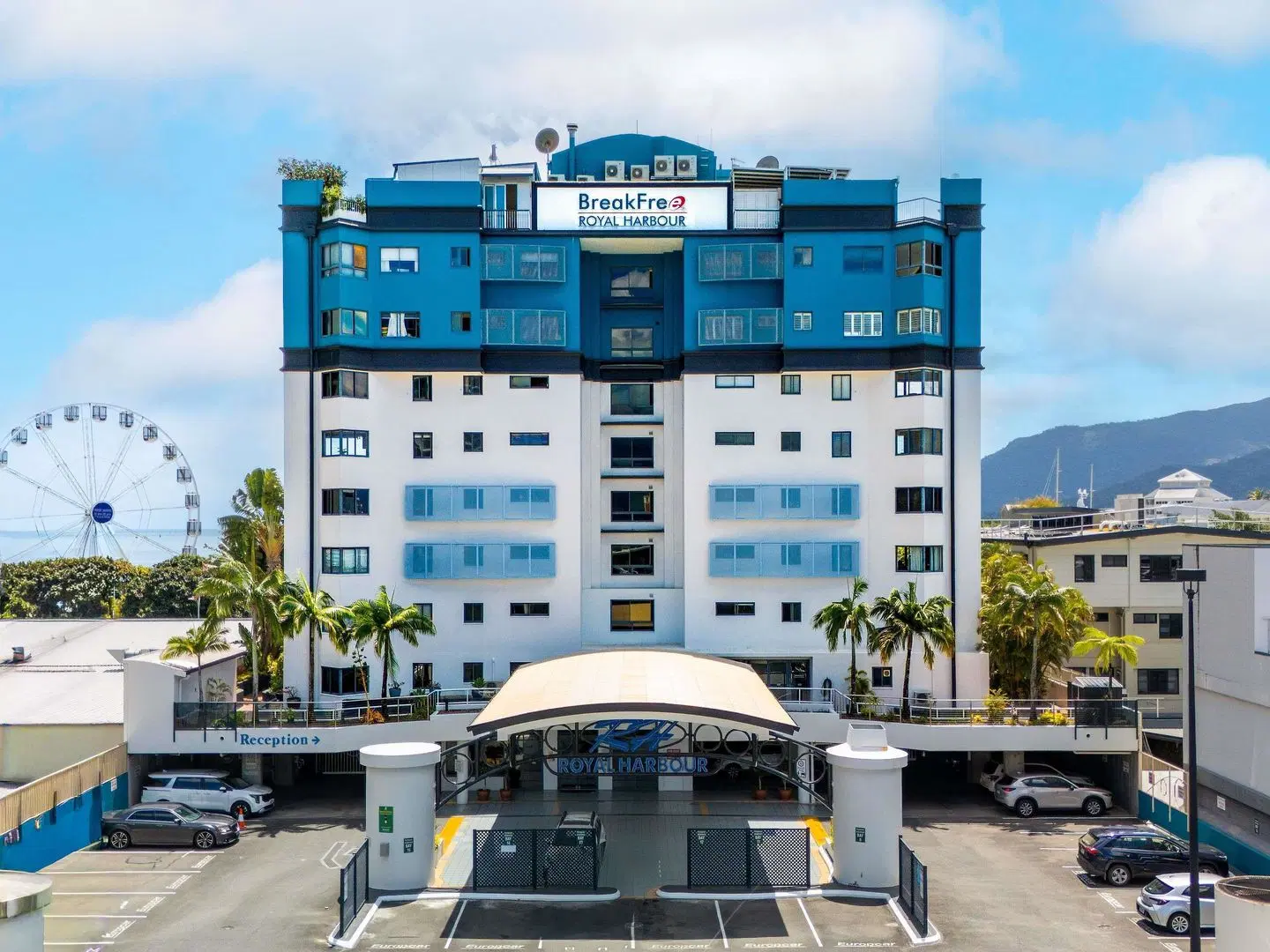 BreakFree Royal Harbour EXTERIOR