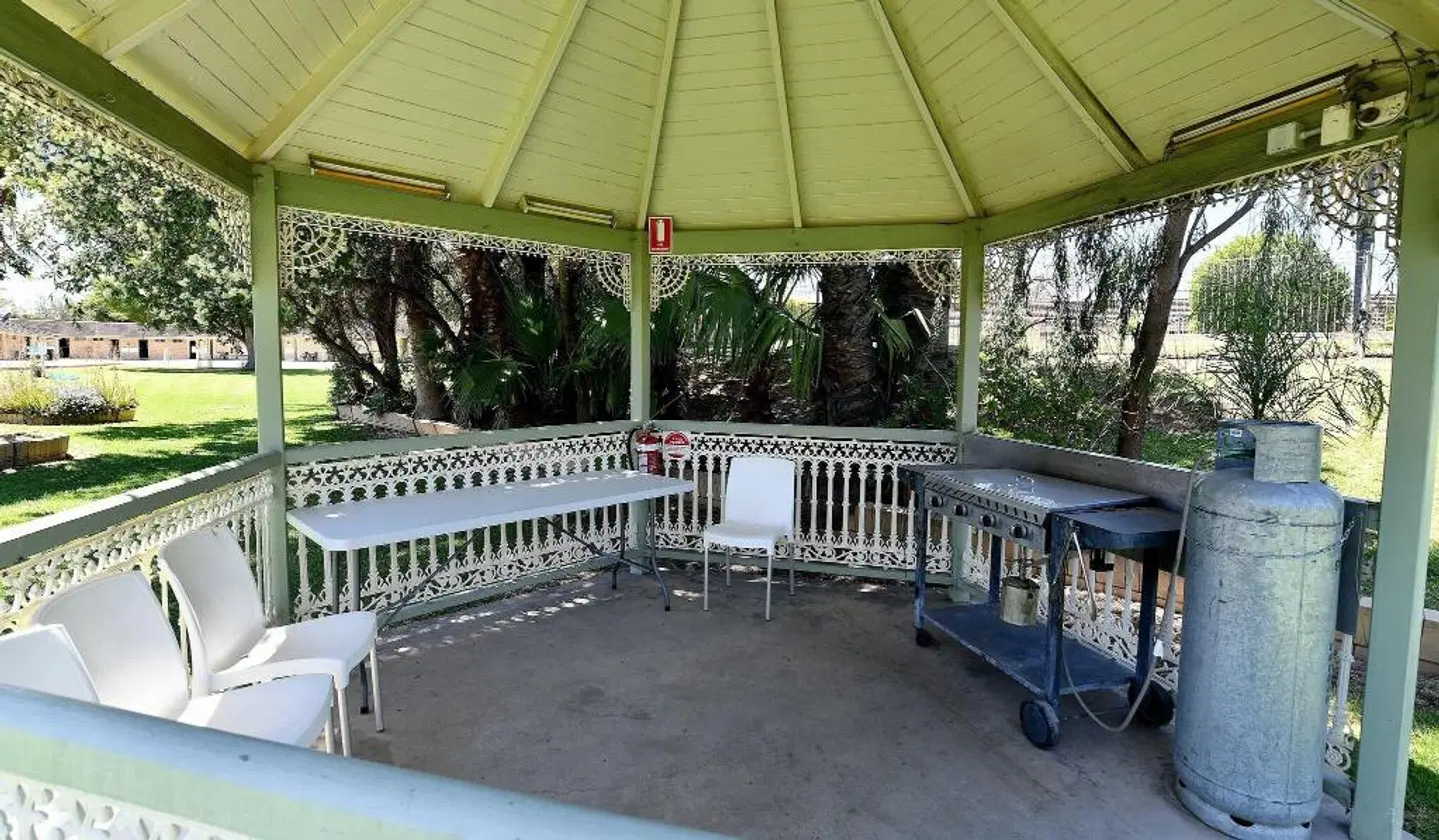 Burke & Wills Motor Inn Moree Bar