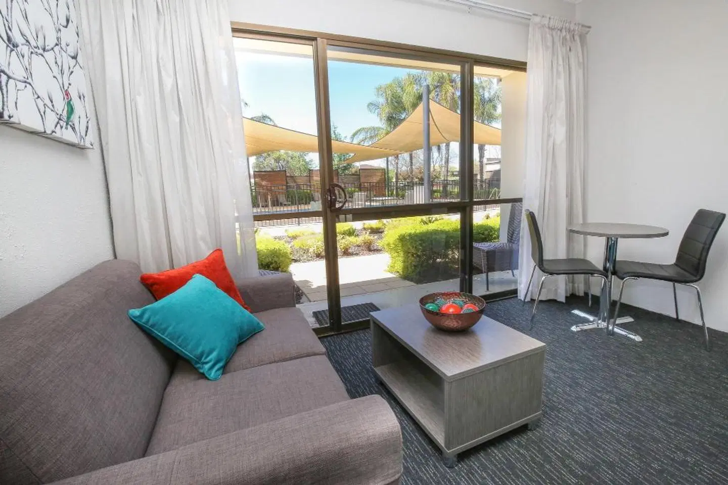 Comfort Inn Deakin Palms ROOM_EXAMPLE
