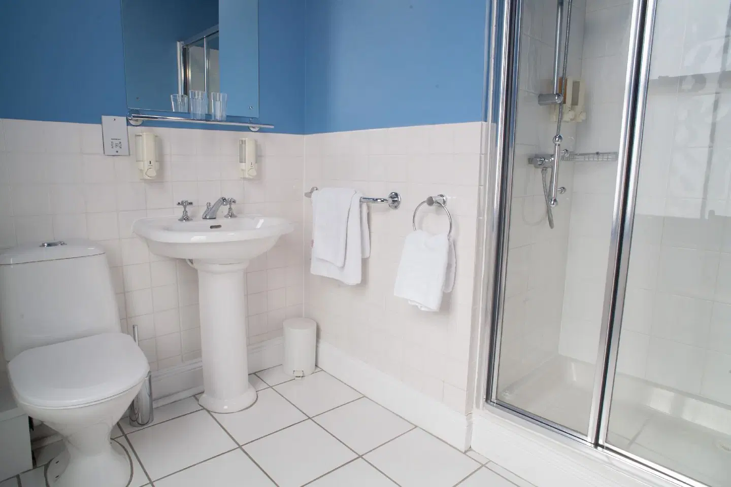 Hill View House Bed & Breakfast Badezimmer