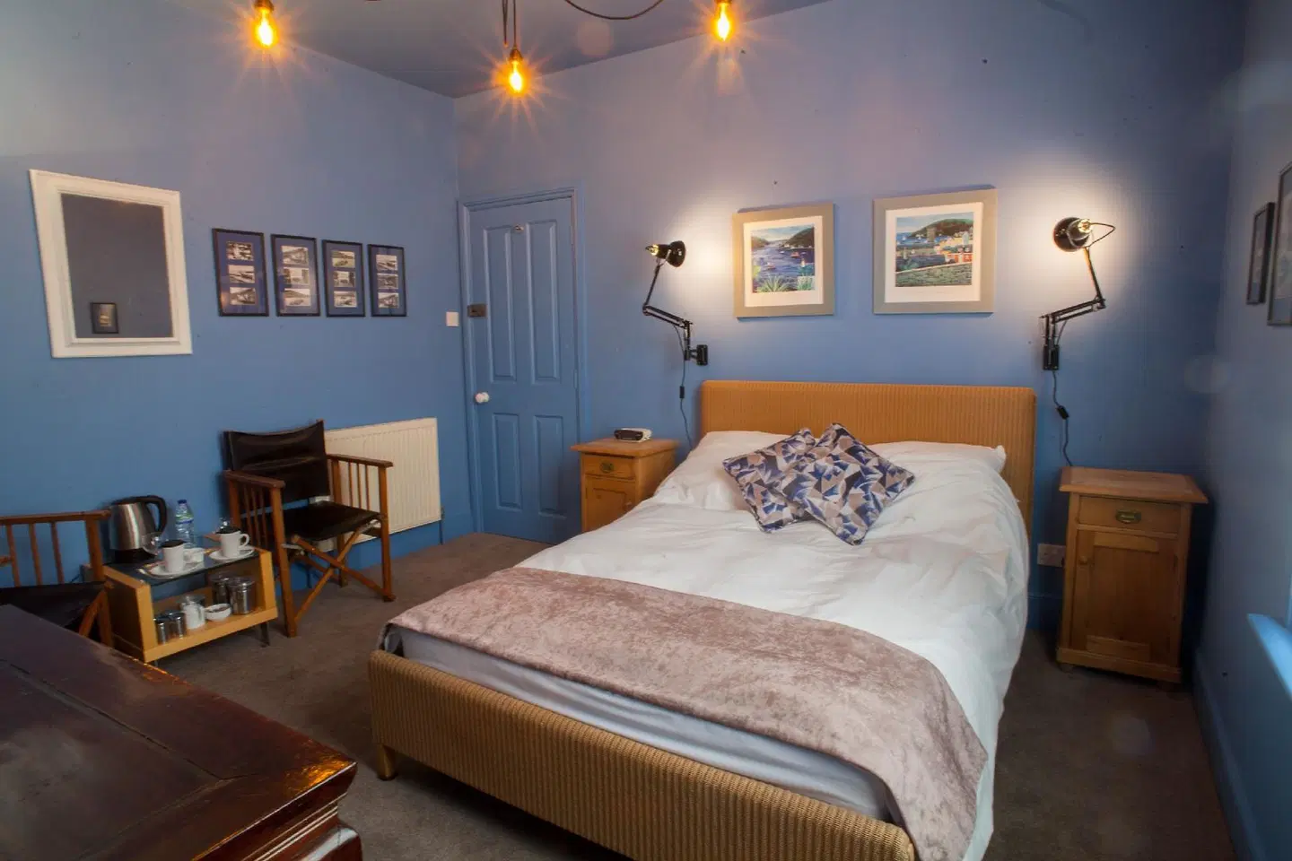 Hill View House Bed & Breakfast ROOM_EXAMPLE