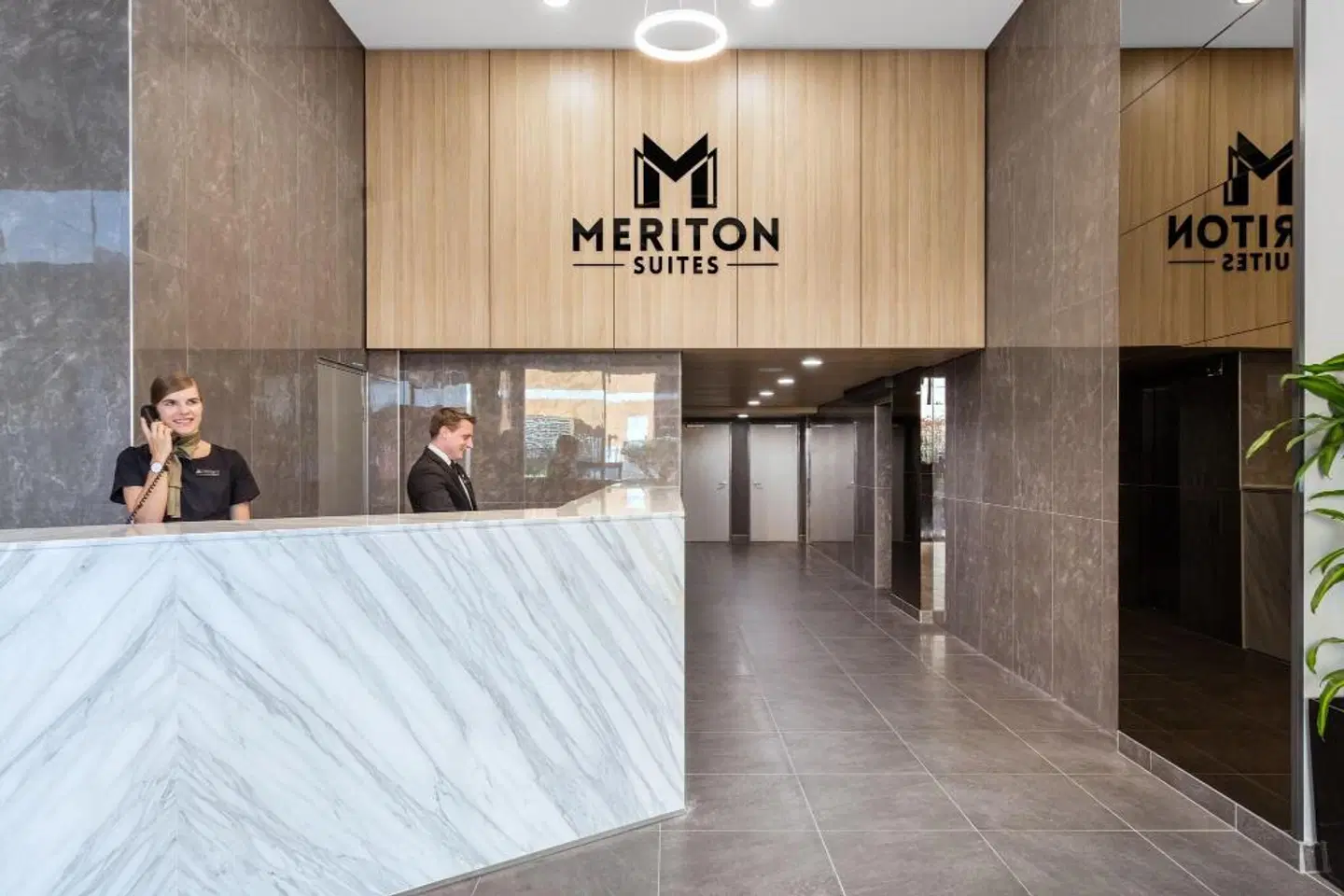 Meriton Serviced Apartments Danks Street, Waterloo LOUNGE_LOBBY