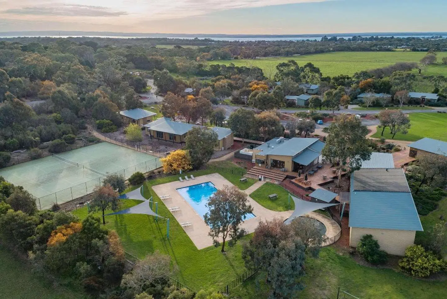 Ramada Resort by Wyndham Phillip Island EXTERIOR
