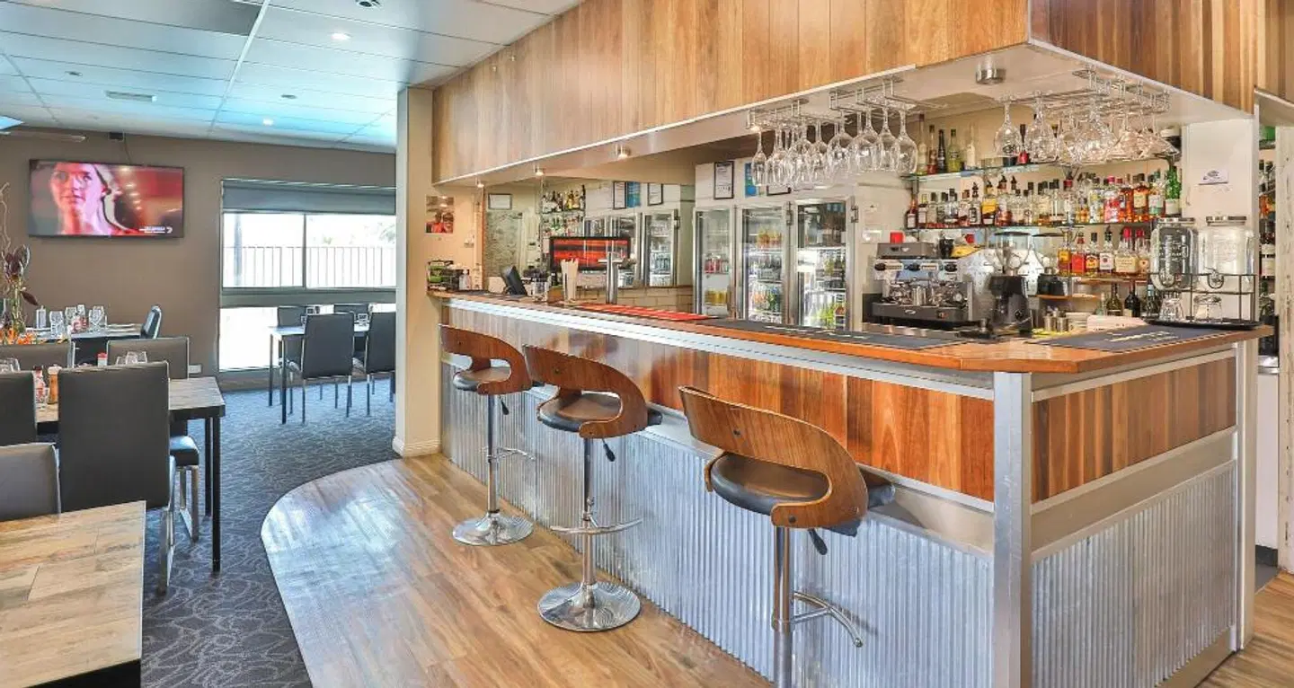 Boulevard Motor Inn Bar
