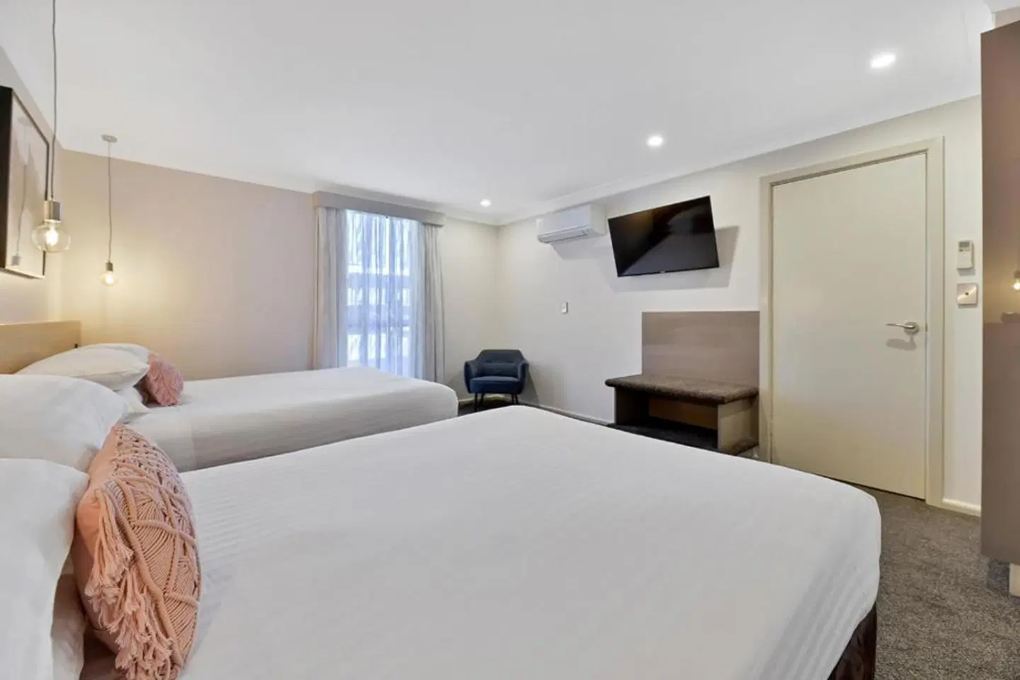Central Caleula Motor Lodge ROOM_EXAMPLE
