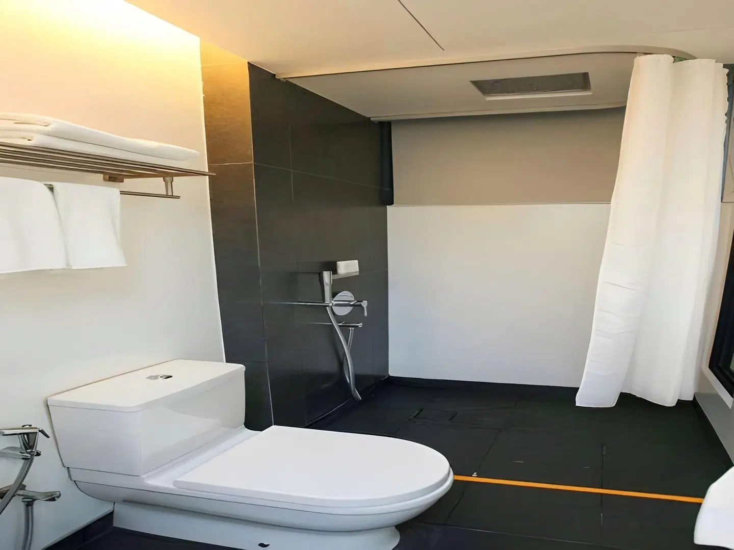 Lloyd's Inn Badezimmer