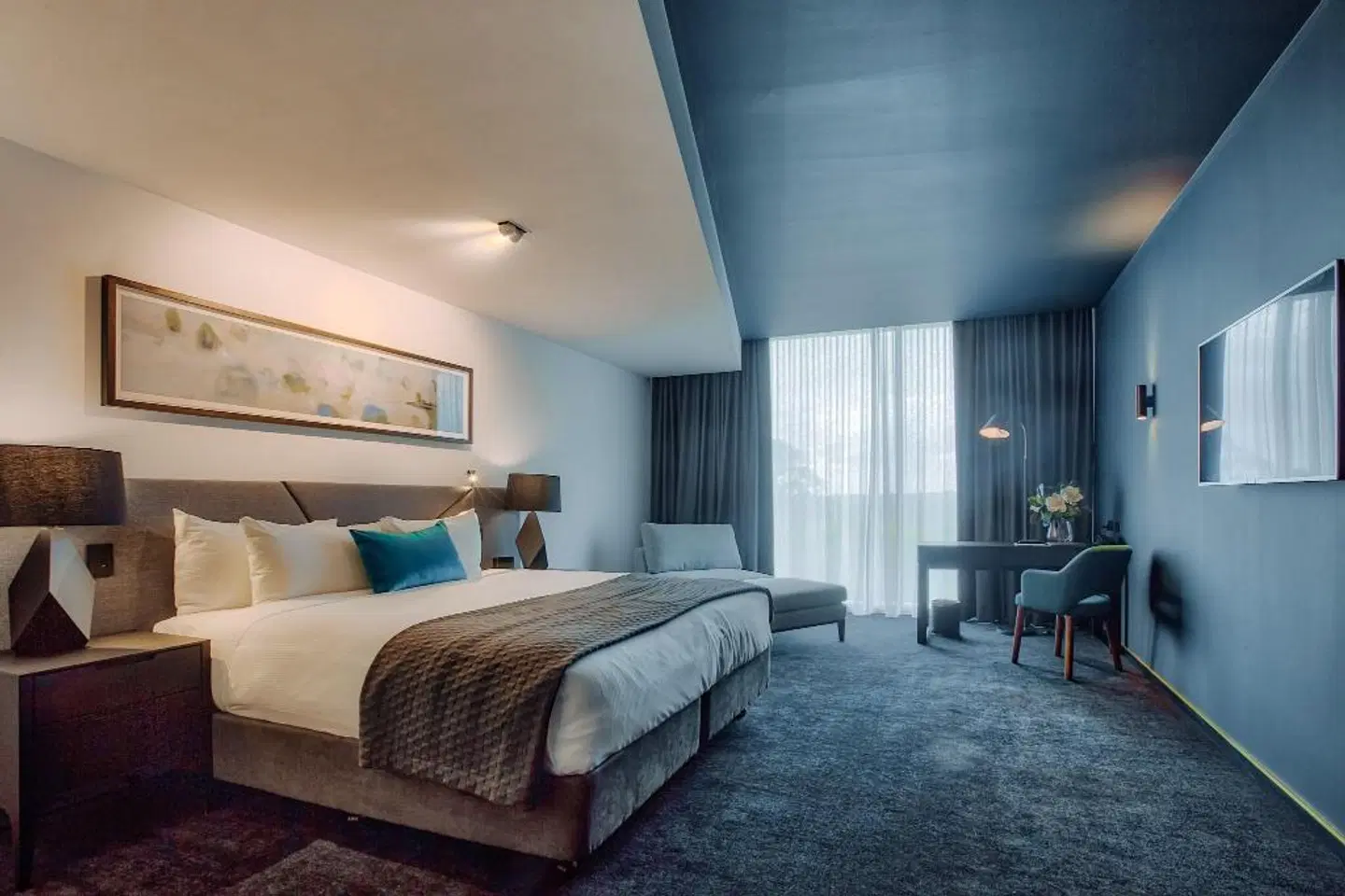 Eatons Hill Hotel ROOM_EXAMPLE