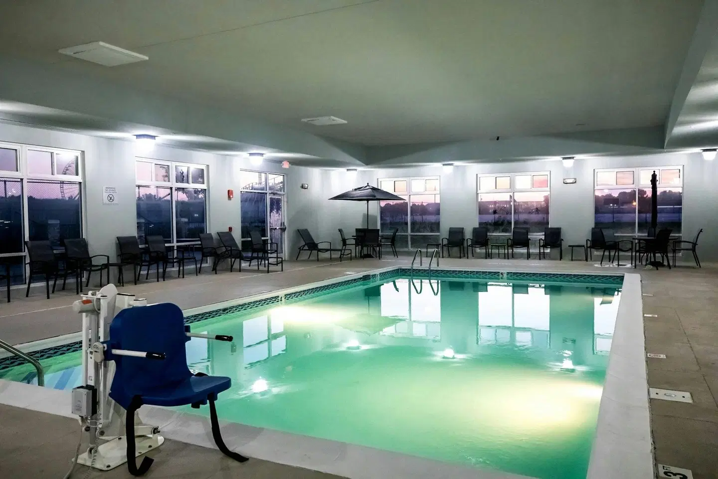 Fairfield by Marriott Inn & Suites Louisville Airport Hallenbad