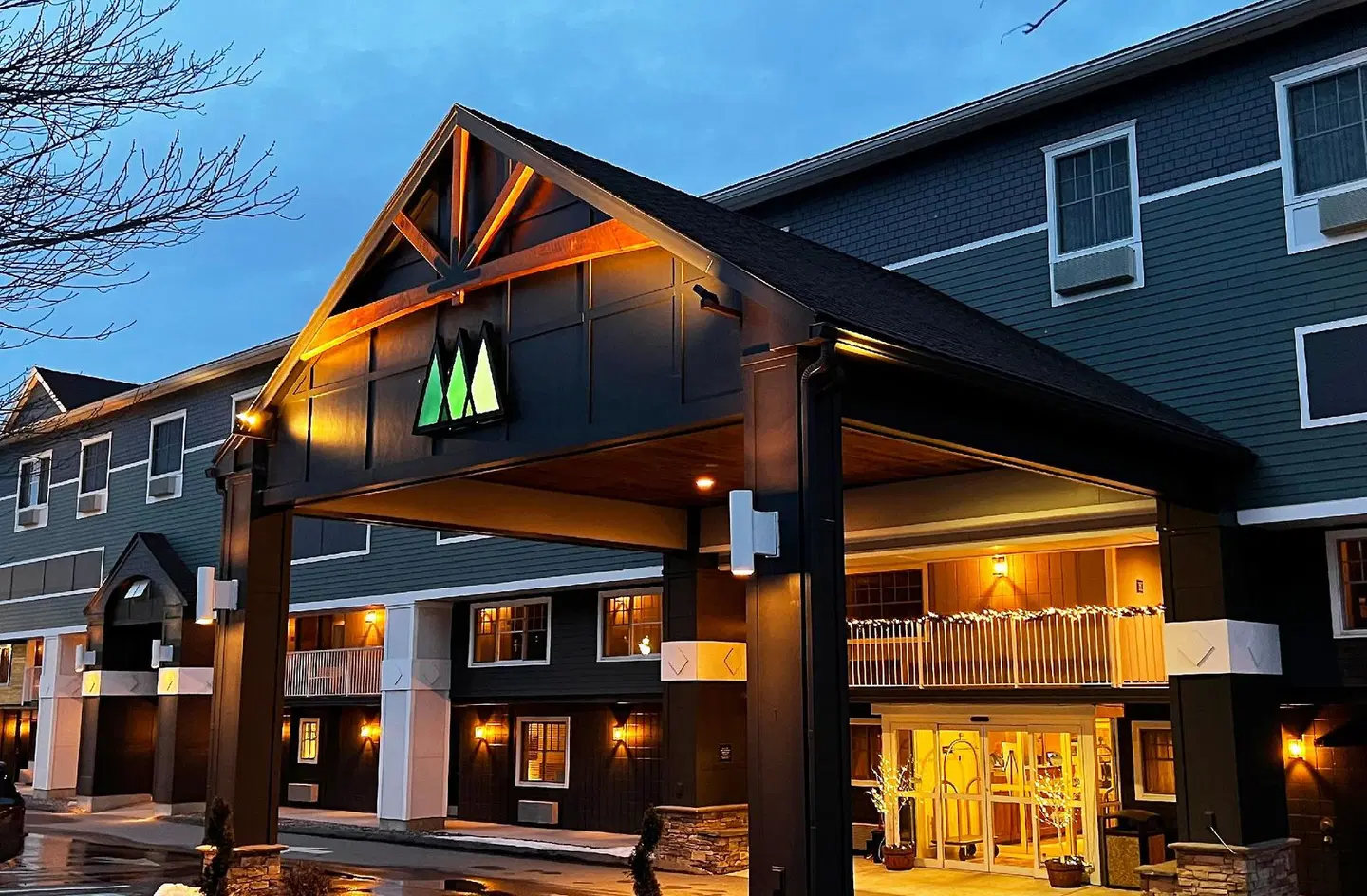 Maine Evergreen Hotel, Ascend Hotel Collection EXTERIOR