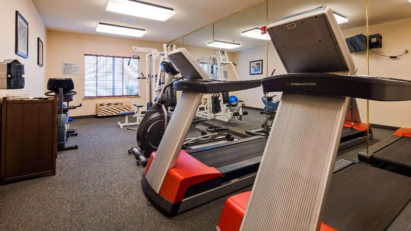 Best Western Airport Inn & Suites Oakland SPORTS_AND_LEISURE
