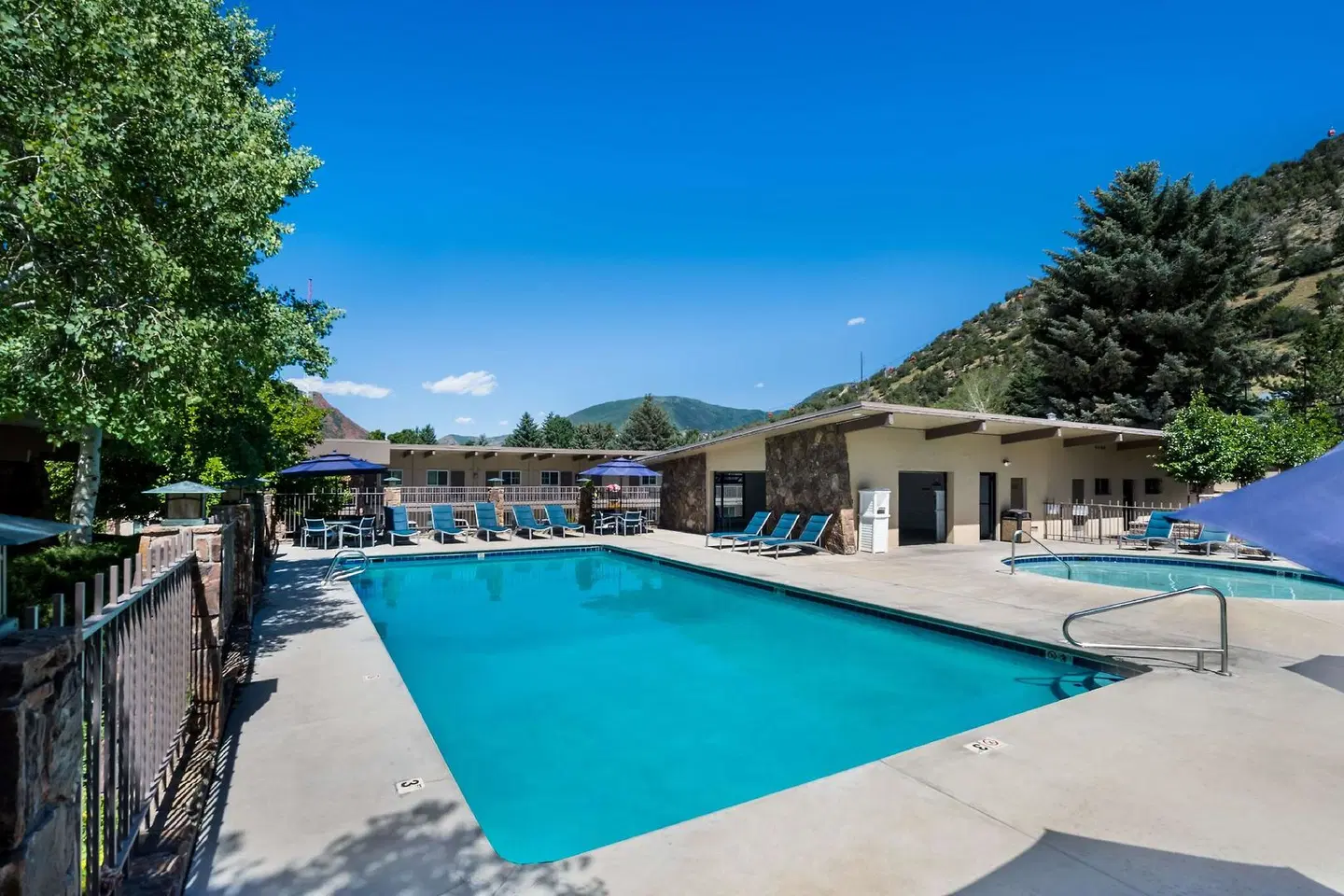 Best Western Antlers OUTDOOR_POOL