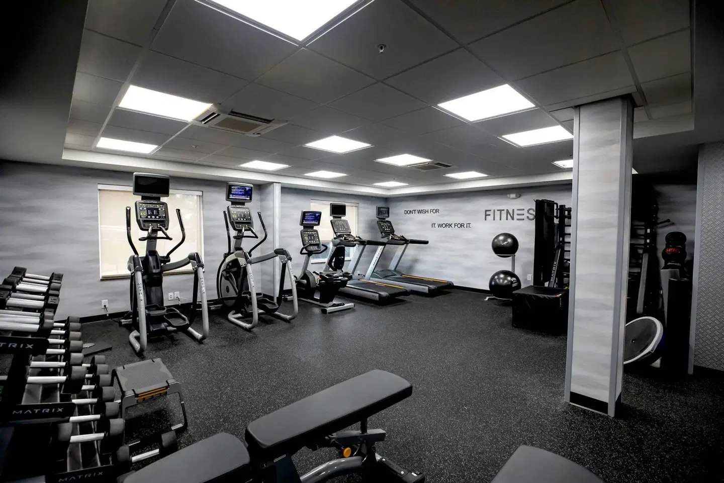 Fairfield by Marriott Inn & Suites Louisville Airport SPORTS_AND_LEISURE