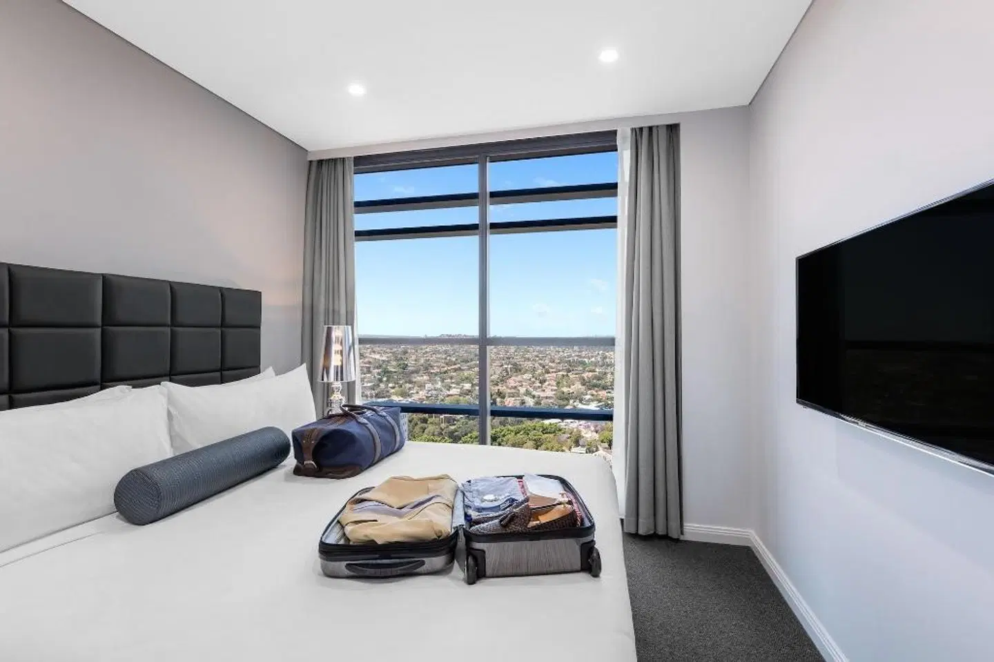 Meriton Suites North Sydney ROOM_EXAMPLE