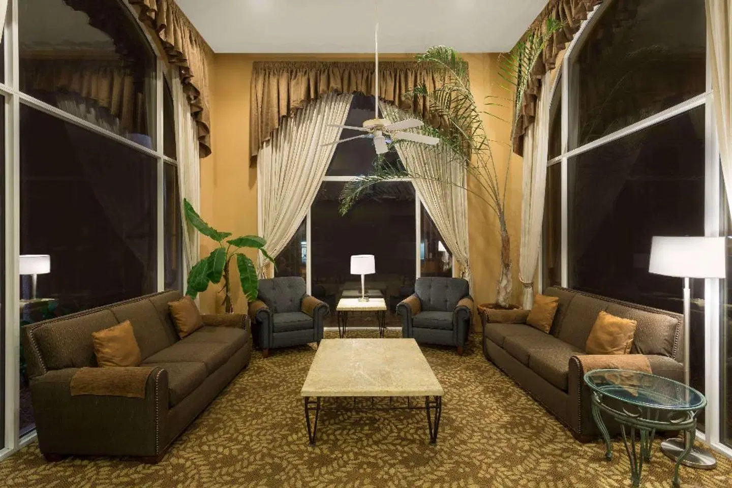 Days Inn by Wyndham Bullhead City LOUNGE_LOBBY