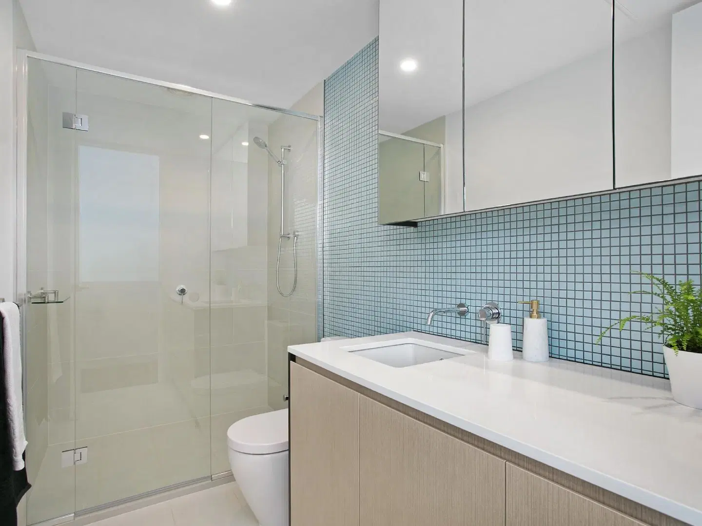 Clayton Serviced Apartments Badezimmer